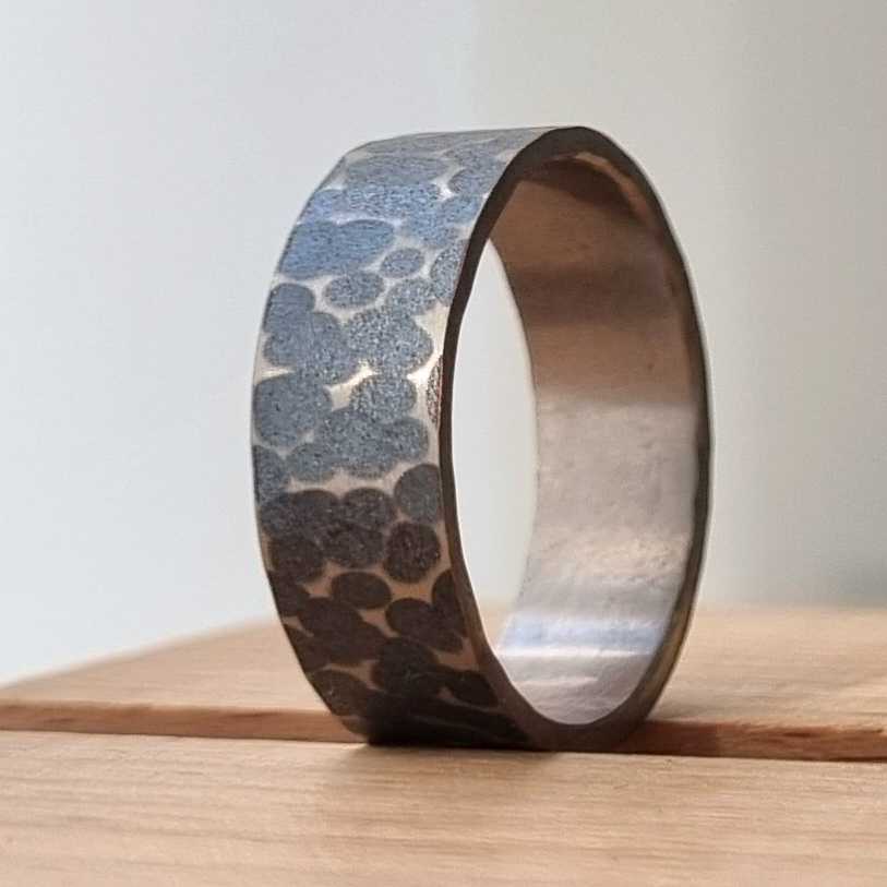 Addon aus Titan „Die Unterschiedlichen“ - Grösse 58