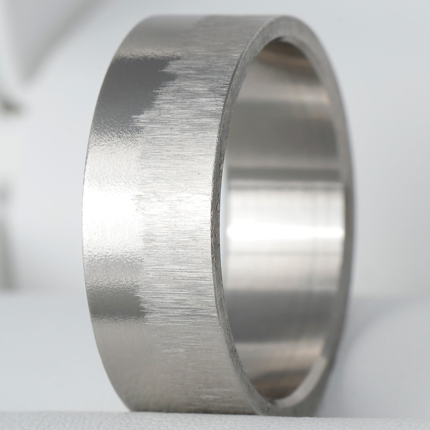 Addon en titane différent 25 - Taille 54