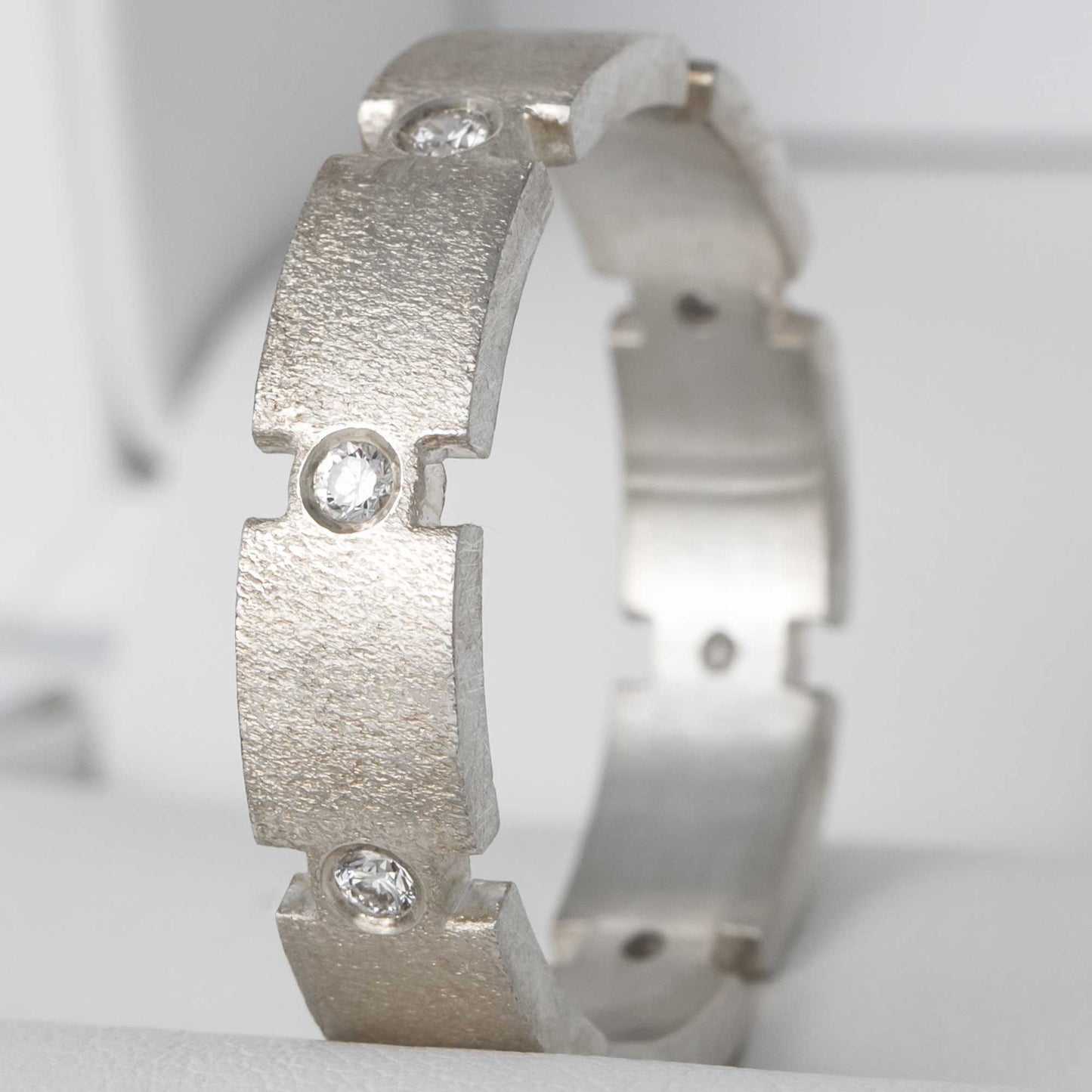 Addon deux tiers en argent serti "Square" taille 58 - Seconde main