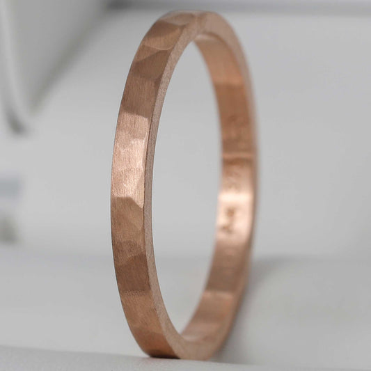 Anneau fin (Addon medium) en or rose "martelé" 60 - Seconde main