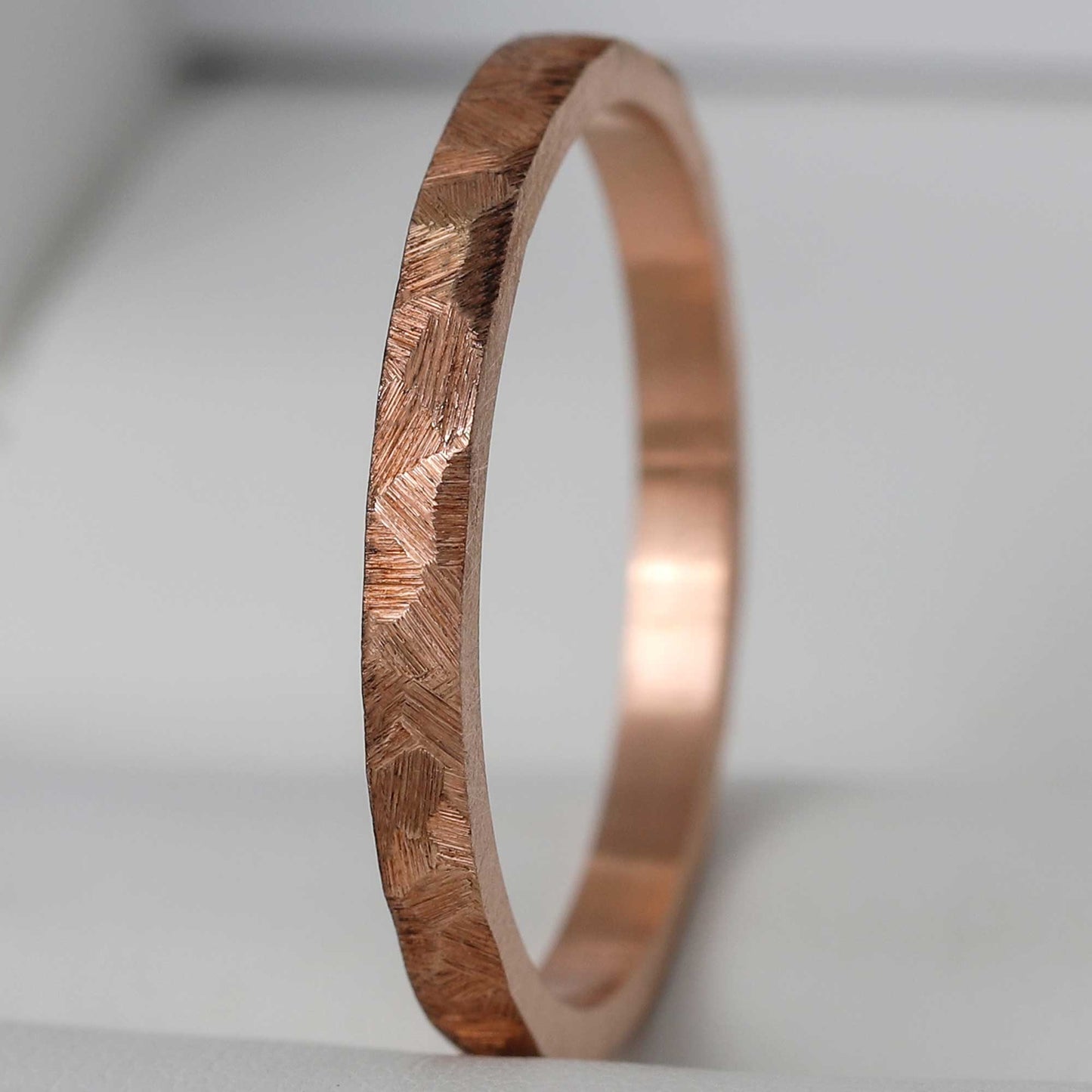Anneau fin (Addon medium) en or rose "paillette" 60 - Seconde main