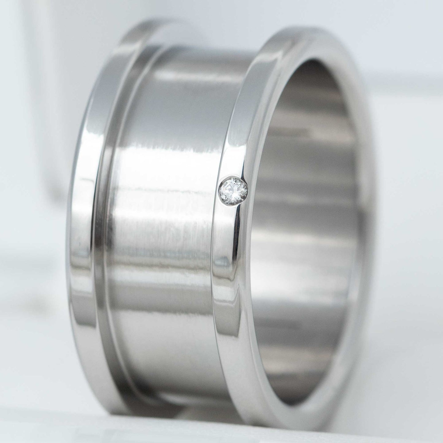 Addon aus Silber "Schmetterling" mit 1 schwarzem Diamanten von 1.6mm besetzt - Secondhand
