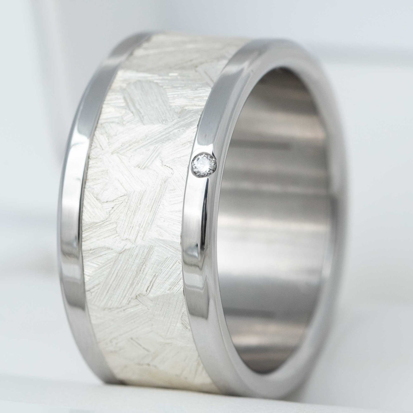 Addon aus Silber "Schmetterling" mit 1 schwarzem Diamanten von 1.6mm besetzt - Secondhand
