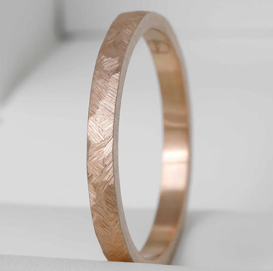 Anneau fin (Addon medium) en Or rose "Paillettes" taille 56 - Seconde main