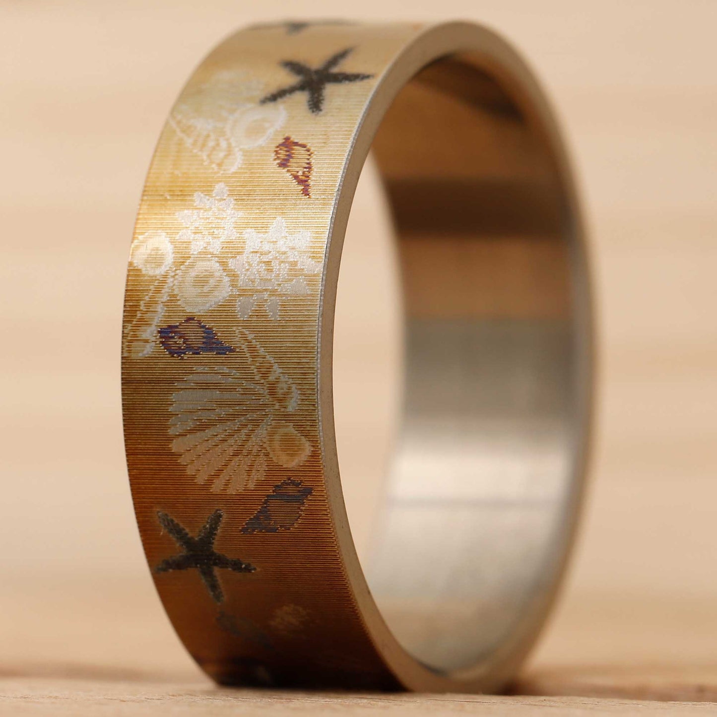 Addon en titane "différent" 84 - Taille 58