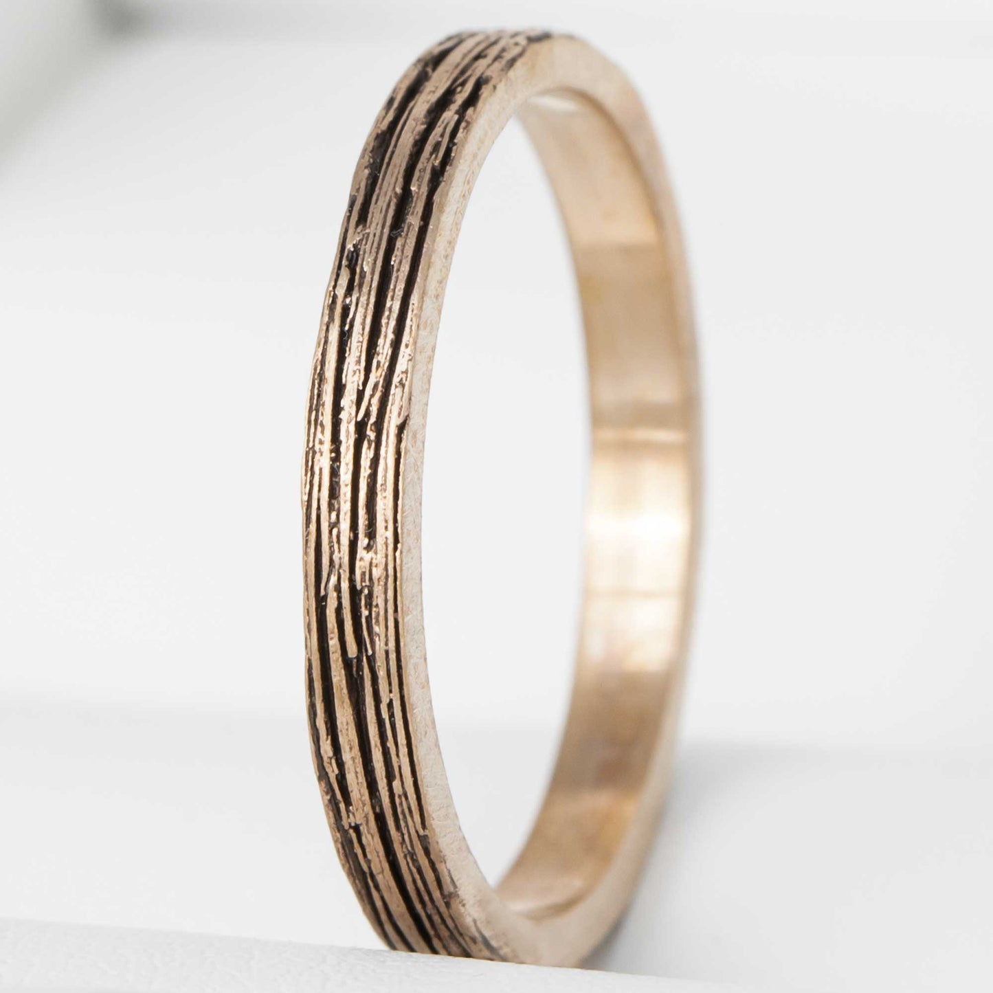 Anneau fin (medium) en bronze "cocon de soie" taille 52 - Seconde main