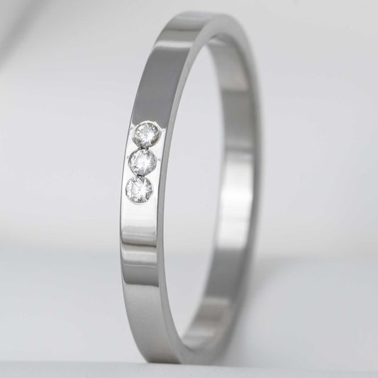 medium en acier serti de 3 diamants 1.6mm taille 56 - Seconde main
