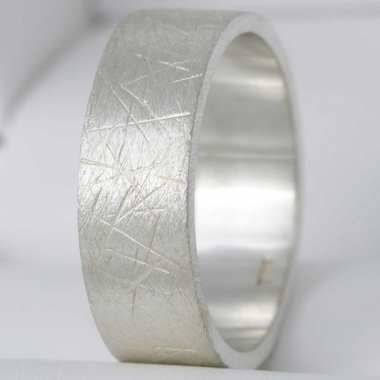 Addon aus gebürstetem Silber mit 1 Diamant besetzt 52 - Secondhand