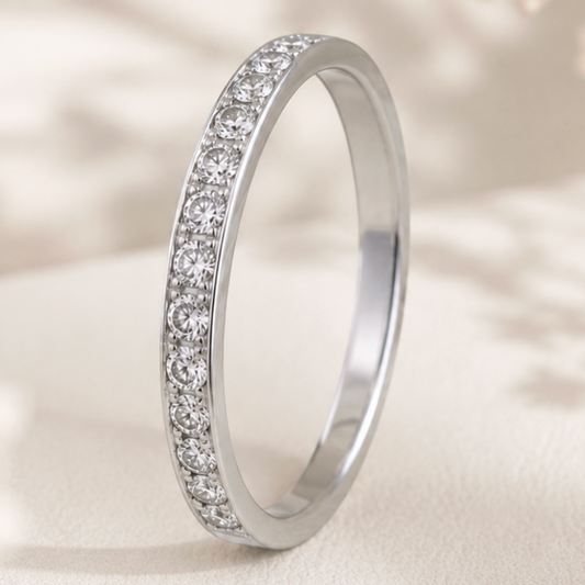 Anneau fin (medium) serti entièrement de diamants blancs 1.9mm taille 62 - Seconde main
