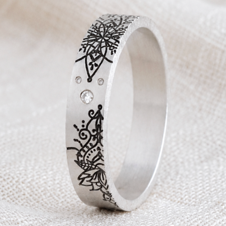 Addon deux tiers en argent "HASU white" serti Taille 64 - seconde main