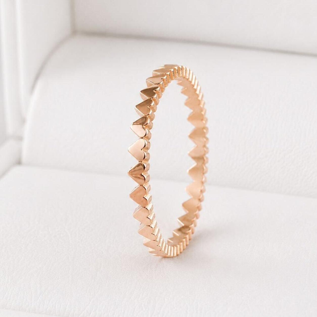 Anneau fin en or rose 18K coeurs 3D taille 62 - Seconde main